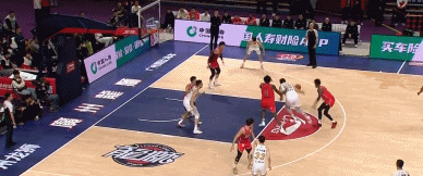 突然停电！在第二季度的5分钟内仅获得4分